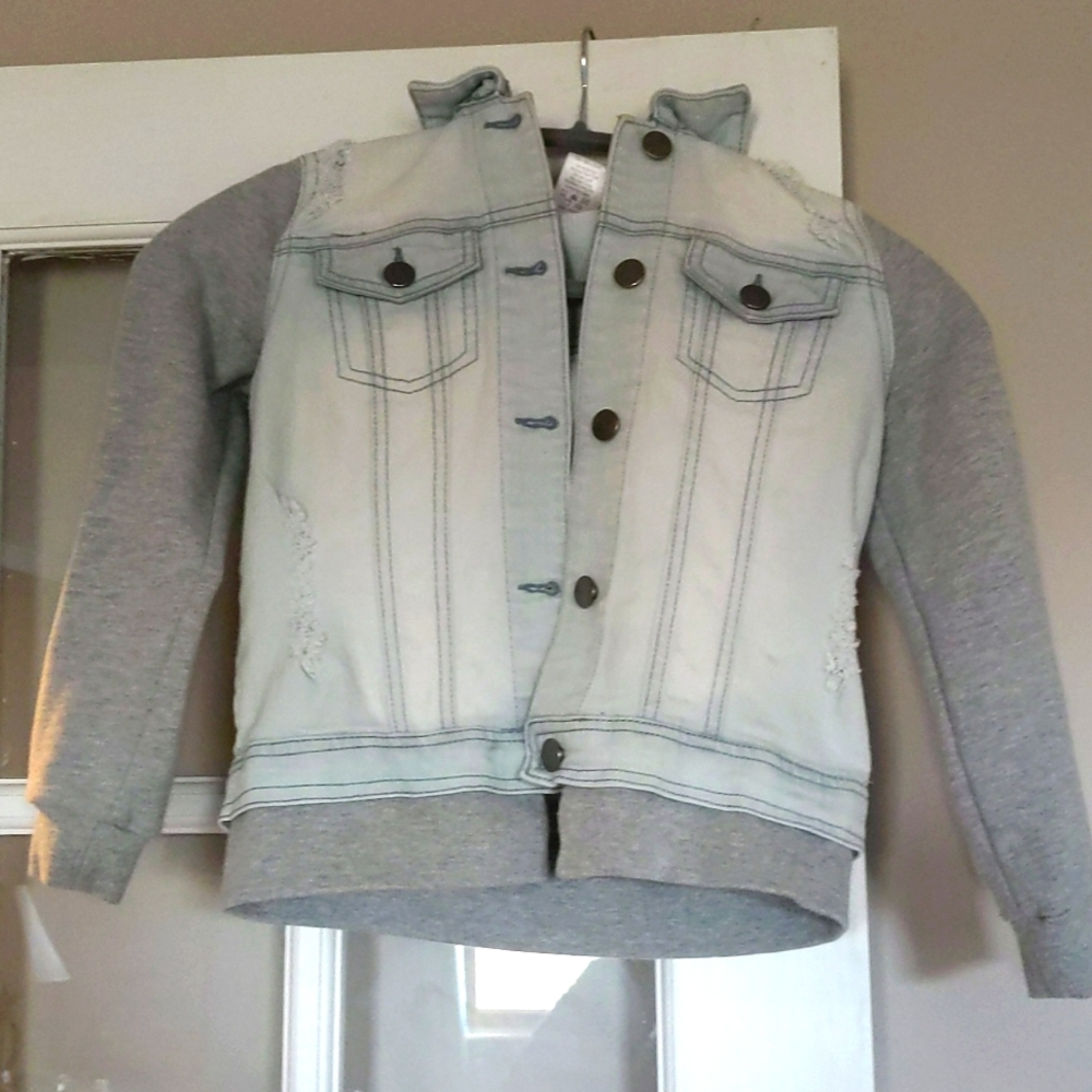 Girls small hooded jean jacket